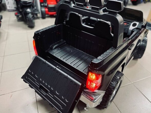 Детский электромобиль Toyota Tundra Mini (JJ2266) Лицензия